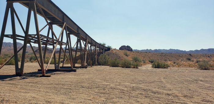 Summit Road, Mojave Desert 07