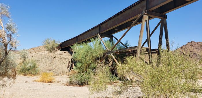 Summit Road, Mojave Desert 08