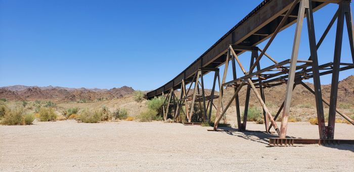 Summit Road, Mojave Desert 12